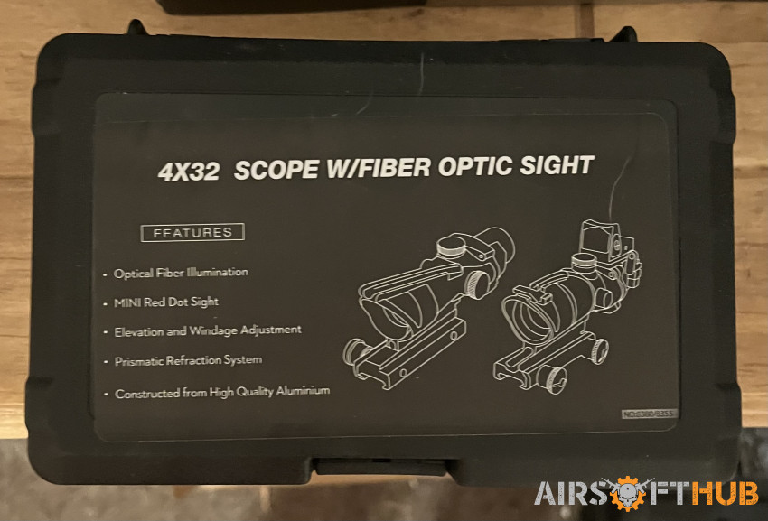 ACOG Scope 4x32mm Red Reticle - Used airsoft equipment