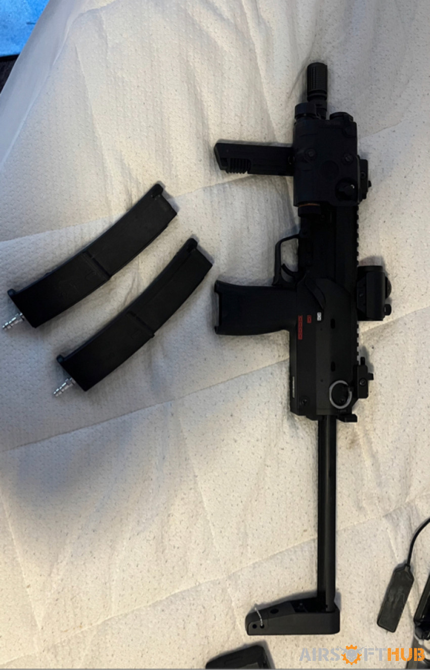 KWA mp7 airsoft submachine gun - Used airsoft equipment