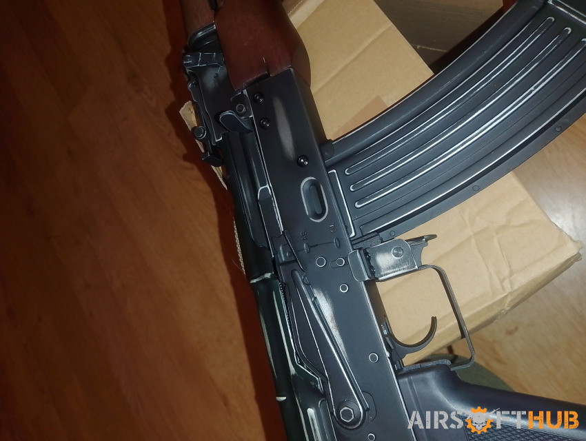 AK 47 EBB ASSAULT RIFLE - Used airsoft equipment