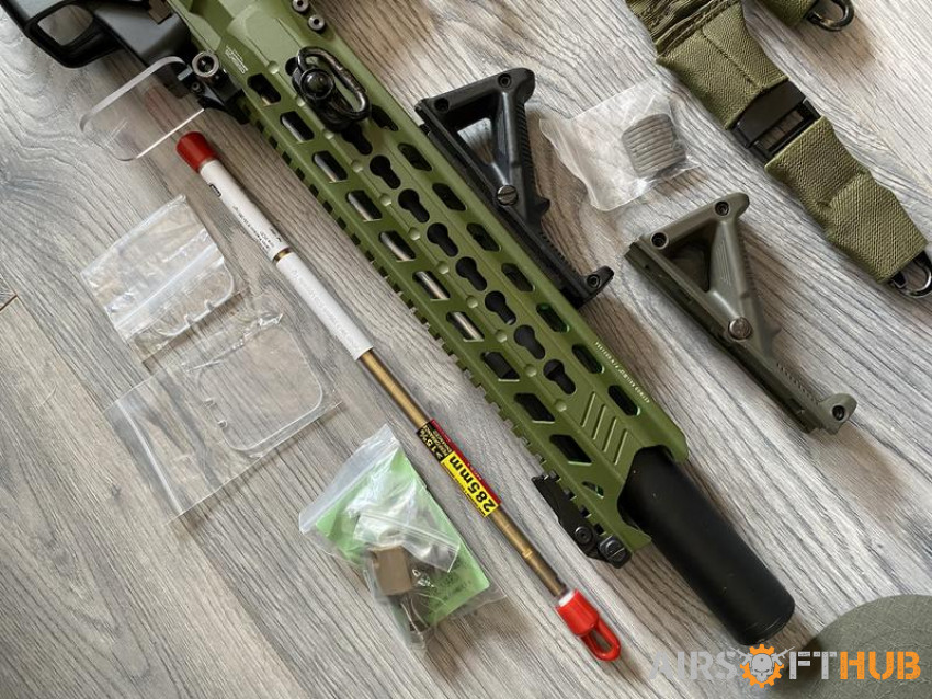 G&G GC16 Predator Bundle - Used airsoft equipment