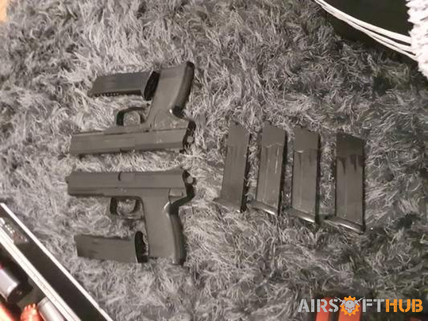 2 x asg mk23 pistols and 6 mag - Used airsoft equipment