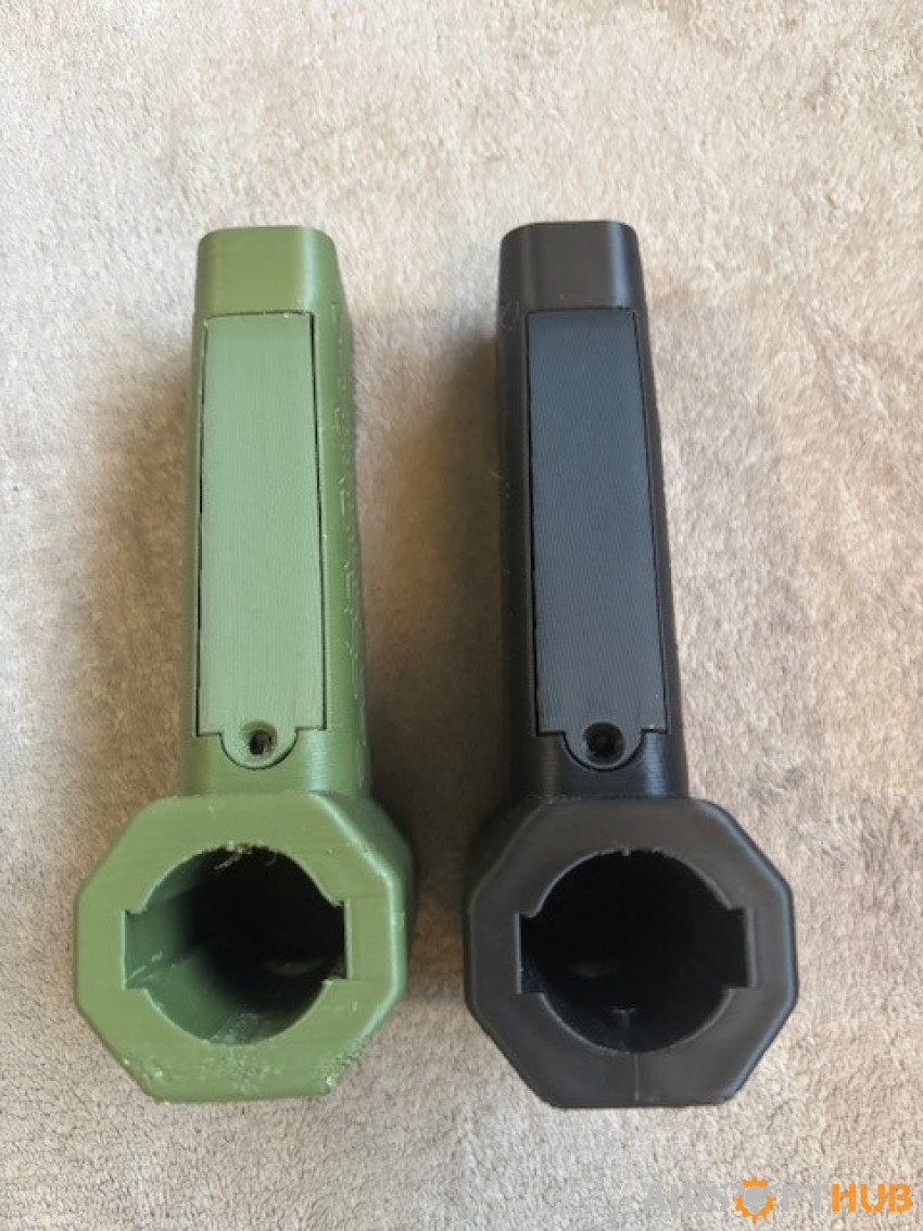 Pistol grip to Wolverine HPA - Used airsoft equipment