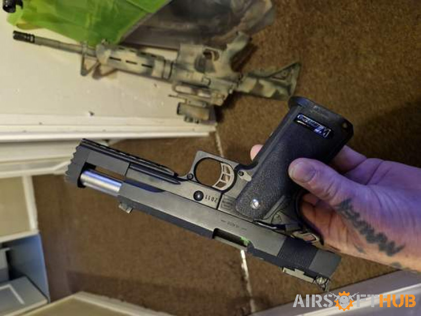 1911 pistol - Used airsoft equipment