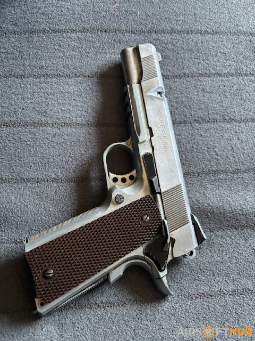 Socomgear Silver1911 green gas - Used airsoft equipment