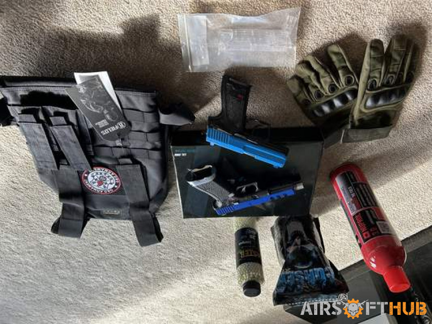 Airsoft Bundle - Used airsoft equipment