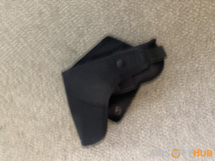 TASER X26 MOLLE Holster - Used airsoft equipment