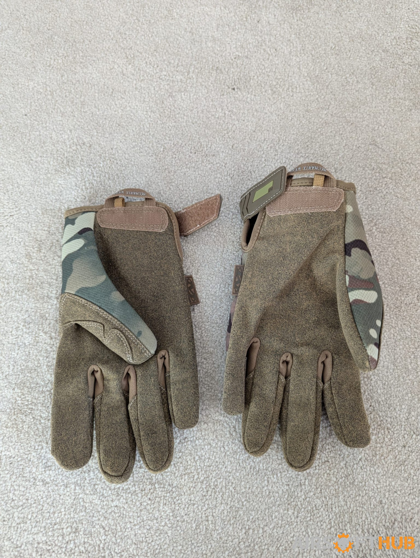 Brand New Mechanix Gloves - Used airsoft equipment