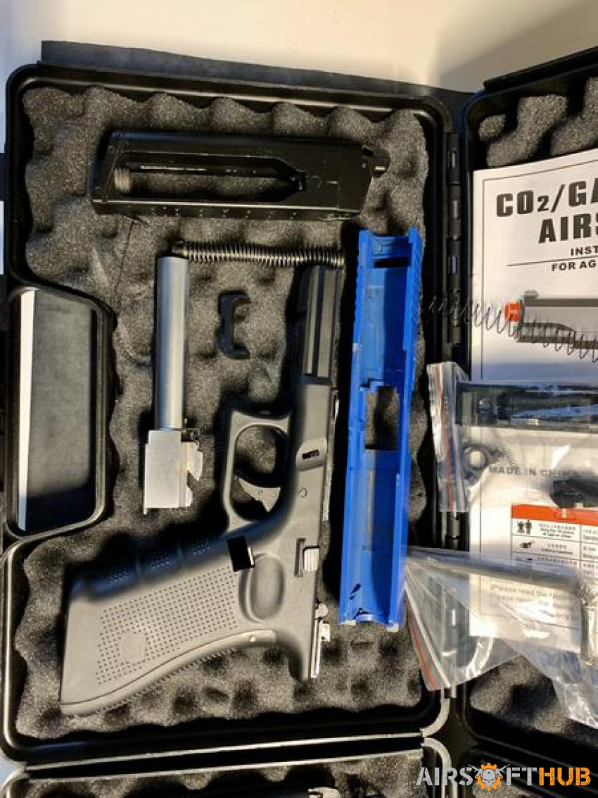 Boneyard Well G17 Co2 gbb X2 - Used airsoft equipment