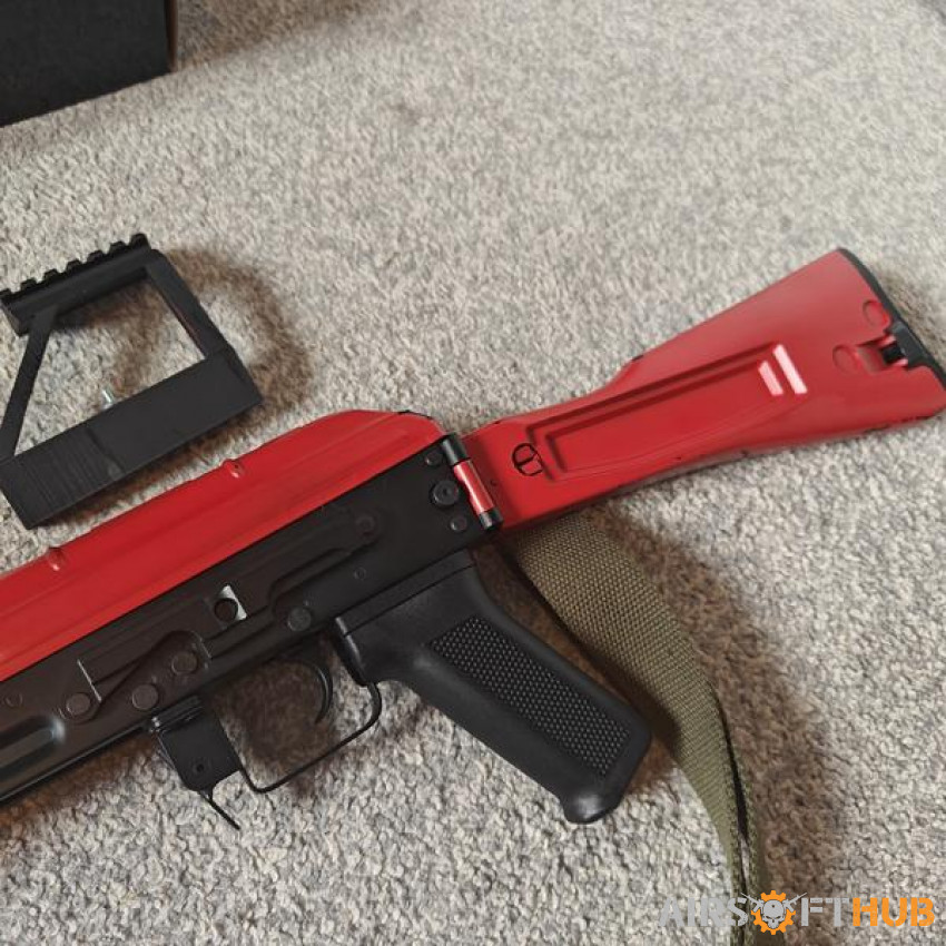 CYMA CM.040C AK Red - Used airsoft equipment