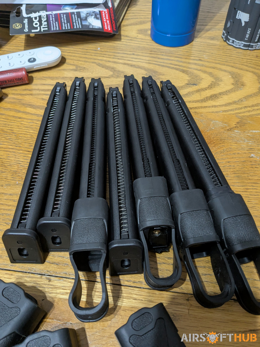 Glock extendo magazines - Used airsoft equipment