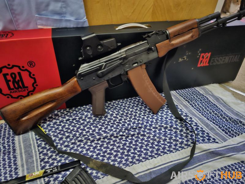 E&l ak - Used airsoft equipment