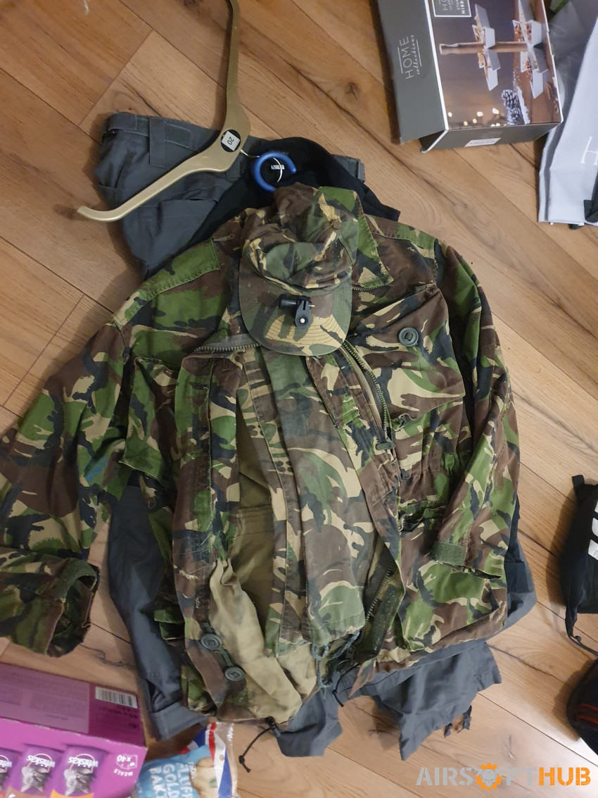 Camo full outfit - Used airsoft equipment