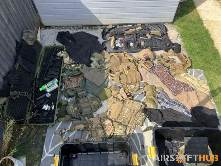 RIFS, cases and kit - Used airsoft equipment