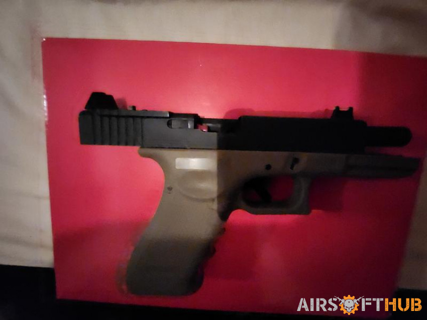 Raven Glock 17 - Used airsoft equipment