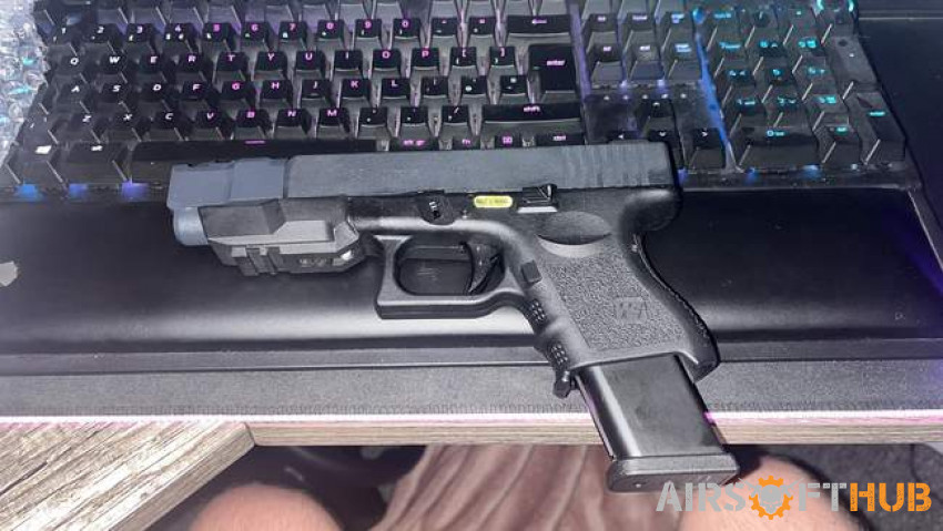 WE Glock 33 - Used airsoft equipment