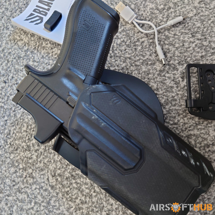 Blackhawk holster and X300 - Used airsoft equipment