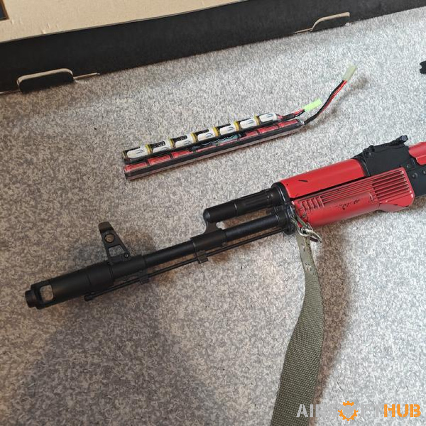 CYMA CM.040C AK Red - Used airsoft equipment