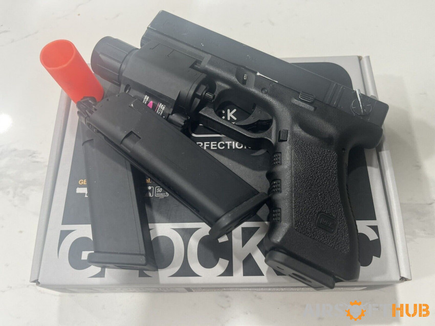 Elite Force Licensed Glock 18C - Used airsoft equipment