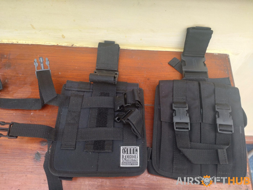 For Sale M16 mag pouchx2 - Used airsoft equipment