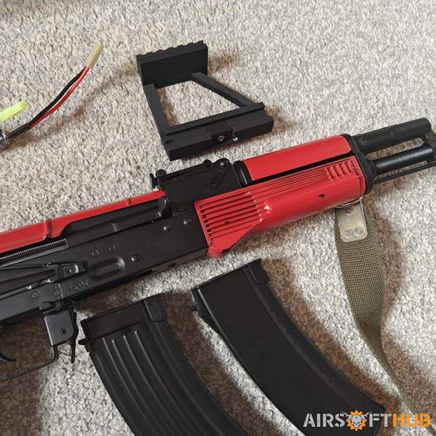 CYMA CM.040C AK Red - Used airsoft equipment