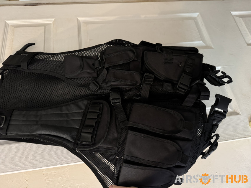 Tactical vest - Used airsoft equipment