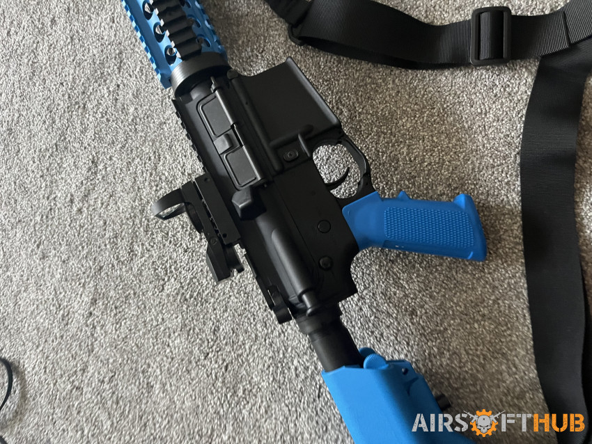 Bulldogm4 aeg with attachments - Used airsoft equipment