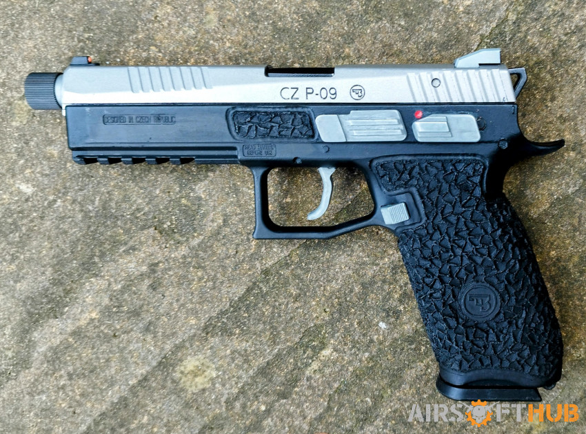 Unique CZ P-09 gas pistol - Used airsoft equipment