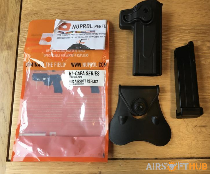 Hi Capa magazine & holster - Used airsoft equipment