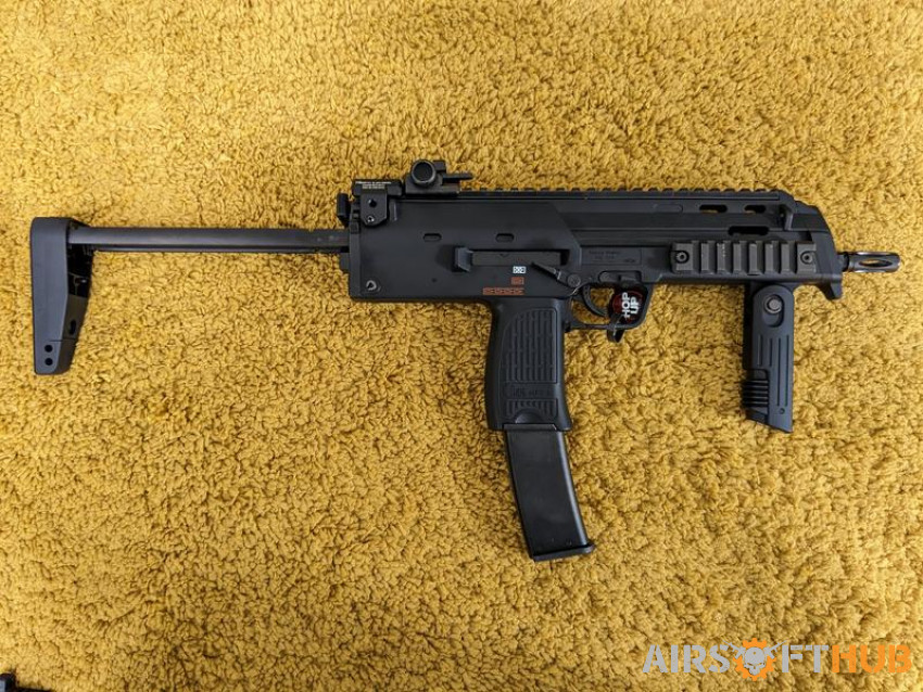 Tokyo Marui MP7A1 gbb with 4 m - Used airsoft equipment