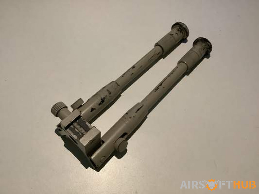 Random bipod - Used airsoft equipment