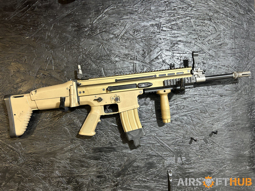 WE TECH SCAR L AEG plus extras - Used airsoft equipment