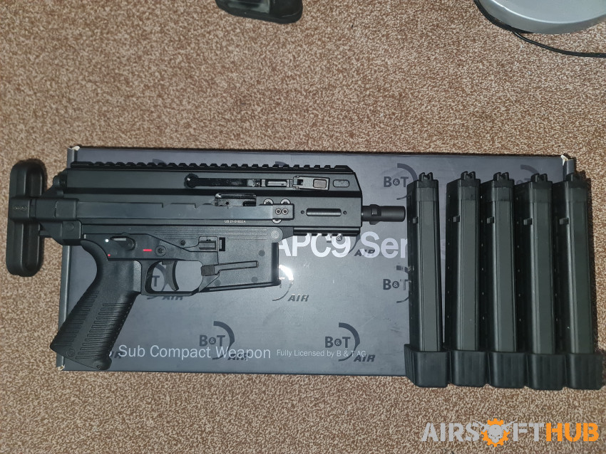 Gbb archwick apc9k + 5 mags - Used airsoft equipment