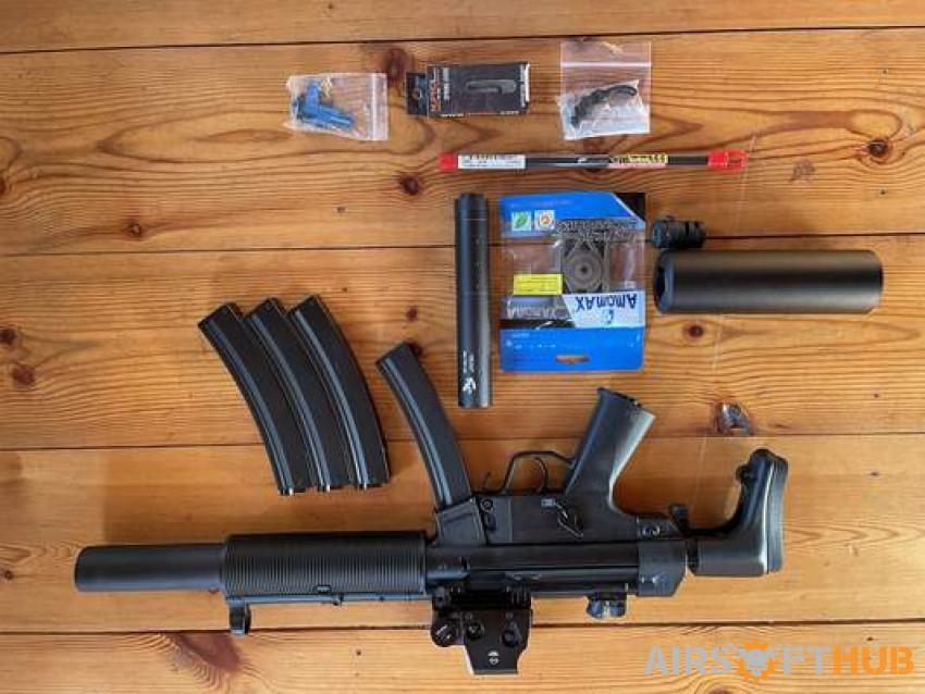 Mp5 Sd6 with misc spare parts - Used airsoft equipment