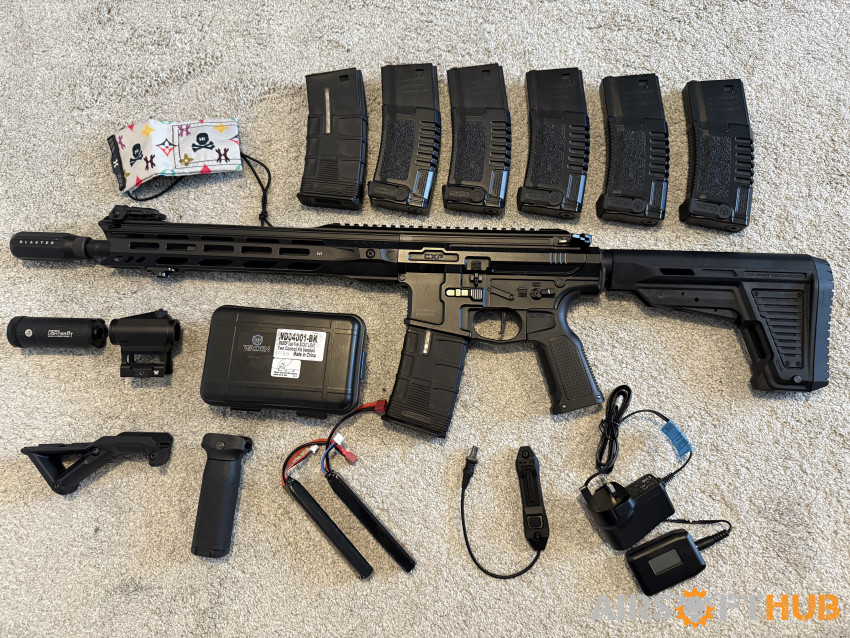 Airsoft Set - Used airsoft equipment