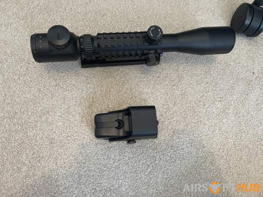 Holosight and 3-9x scope - Used airsoft equipment