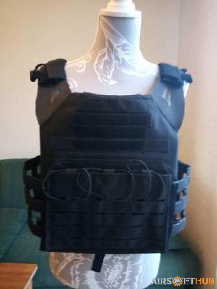 VIPER TACTICAL PLATE CARRIER - Used airsoft equipment