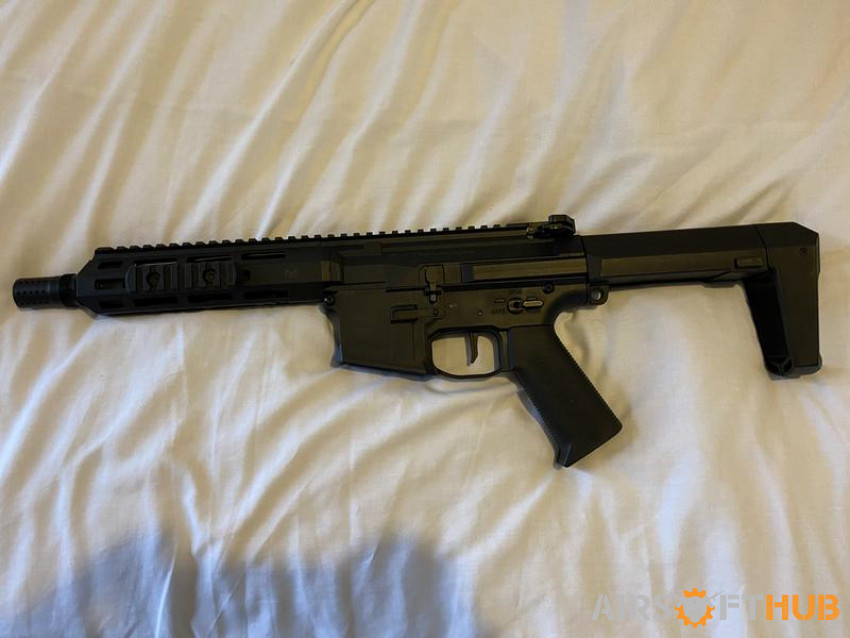 Double Eagle Honey Badger w/ F - Used airsoft equipment