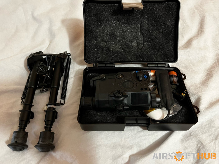 MULTIPLE RIFS AND KIT - Used airsoft equipment