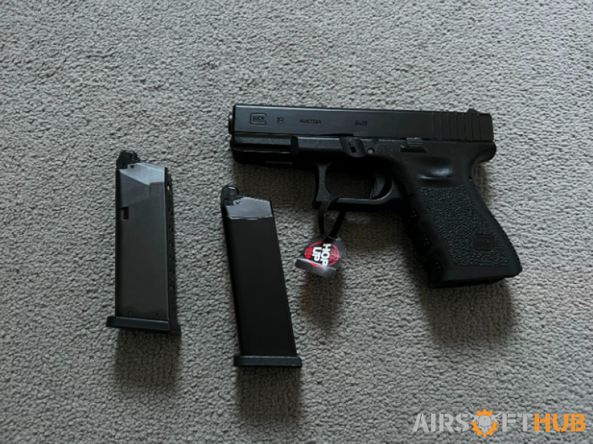 Tokyo Marui Glock 19 Gen 3 - Used airsoft equipment