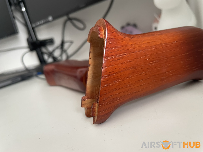 Wood AK Handguard & Grip - Used airsoft equipment