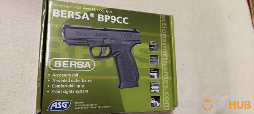 Bersa non blowback c02 - Used airsoft equipment