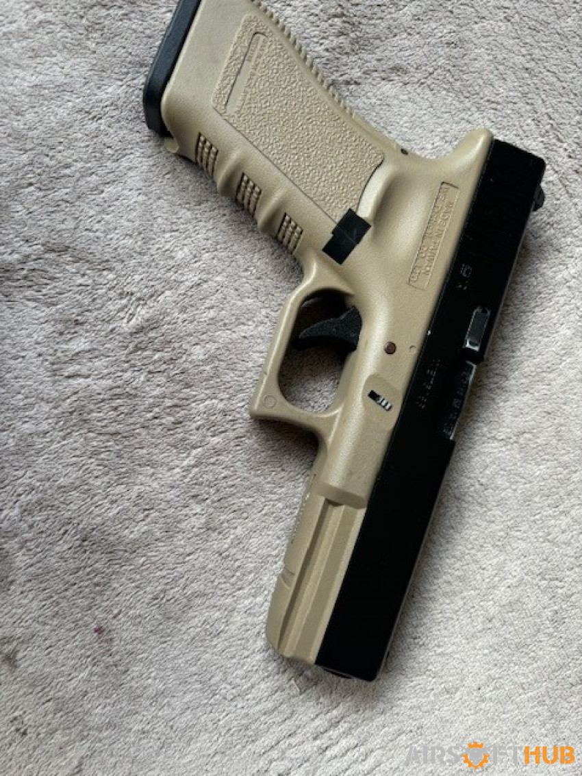 We Glock17 tan - Used airsoft equipment