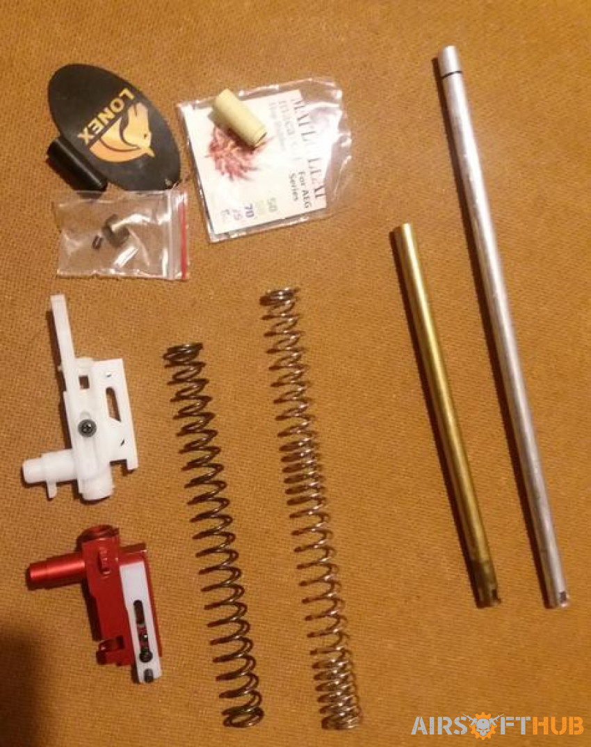 Various parts - Used airsoft equipment