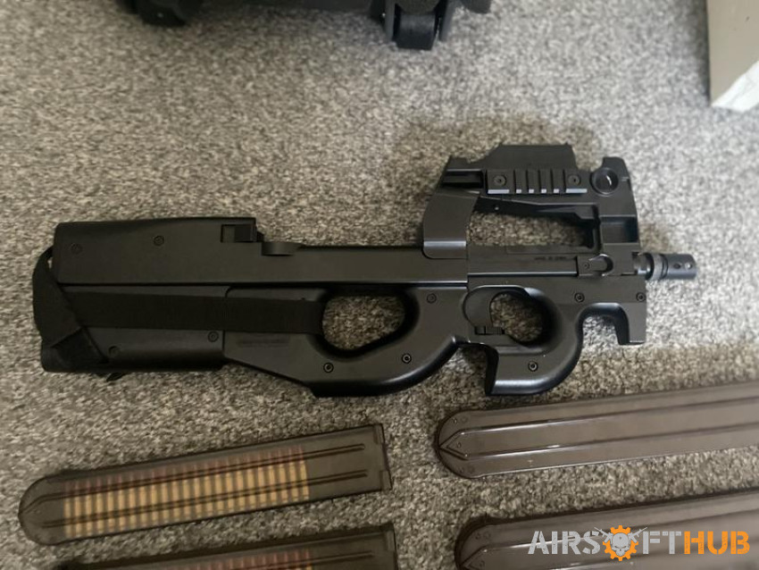 Cyber gun p90 - Used airsoft equipment