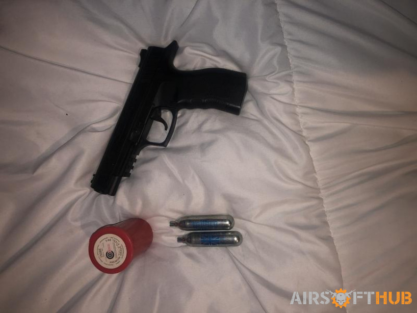 Pistol  read description - Used airsoft equipment