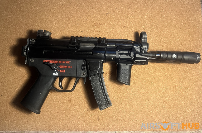 WE MP5k / Apache M5K / Gas MP5 - Used airsoft equipment