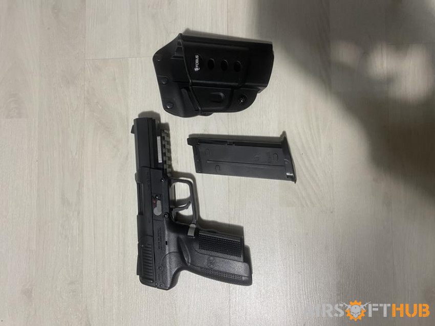 Tokyo marui FN 5-7 - Used airsoft equipment