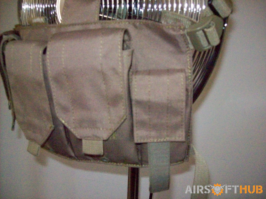 Tan lightweight chest rig - Used airsoft equipment