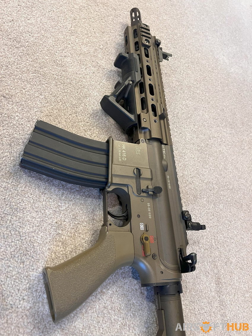 Tokyo Marui 416 Custom - Tan. - Used airsoft equipment