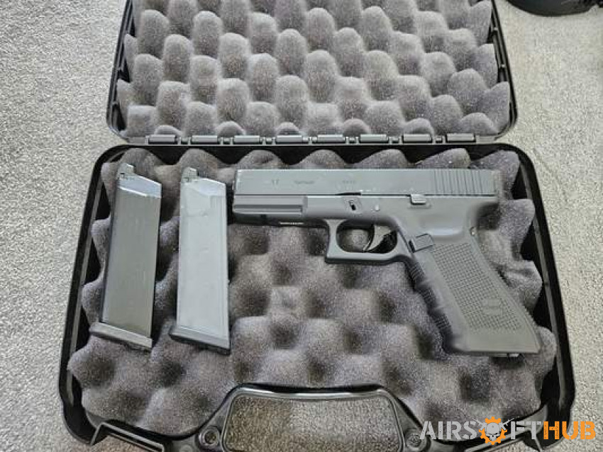 Glock 17 - Used airsoft equipment